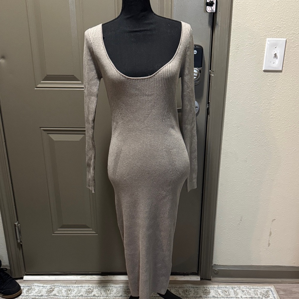 H&M Beige Ribbed Knit Dress